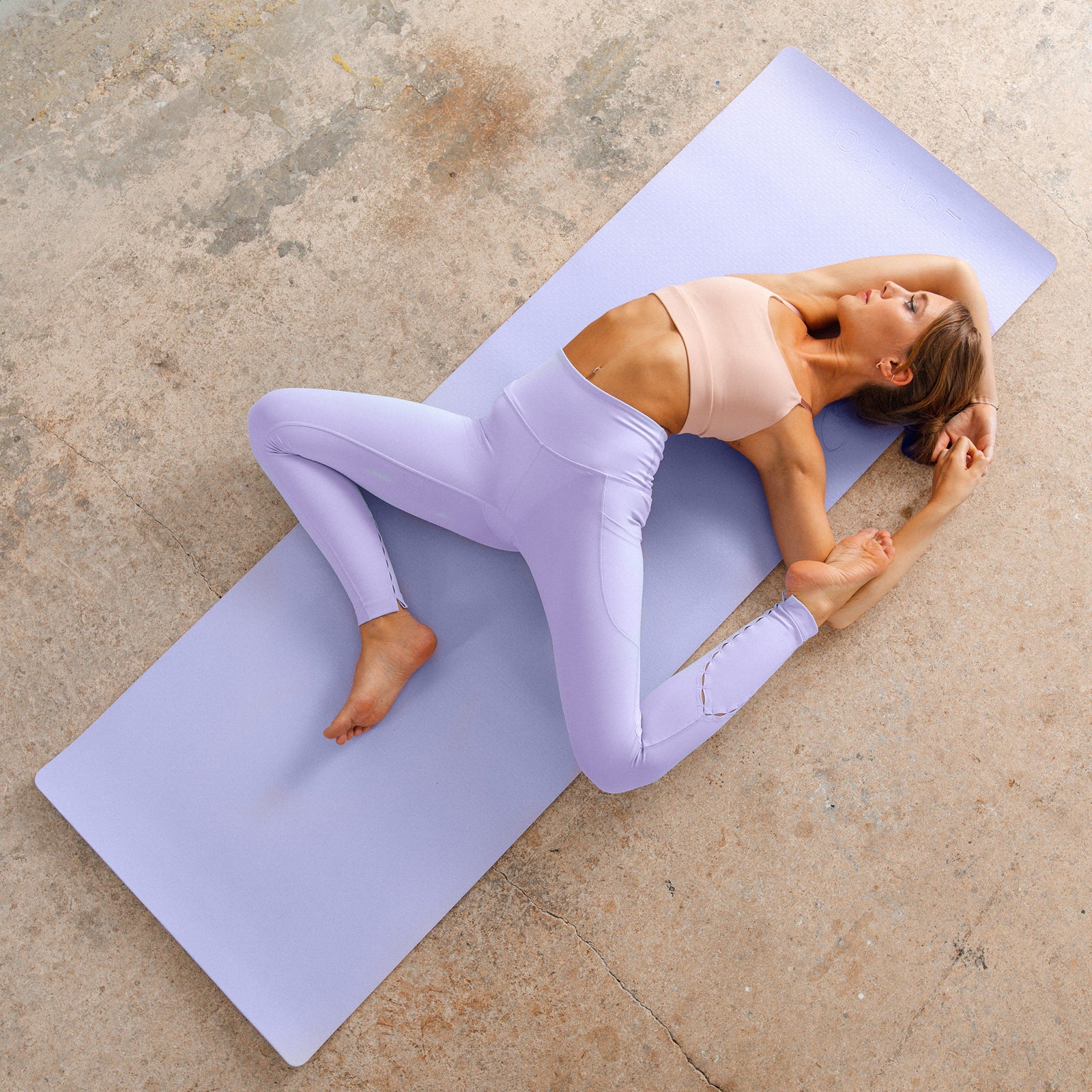Reversible yoga mats - LUVIYO AG